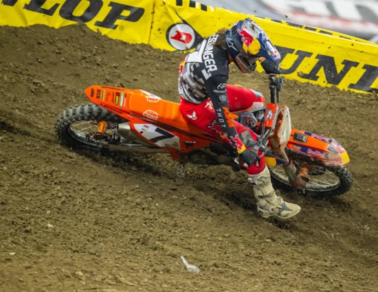 Supercross | Aaron Plessinger emerge dalla palude di Foxborough