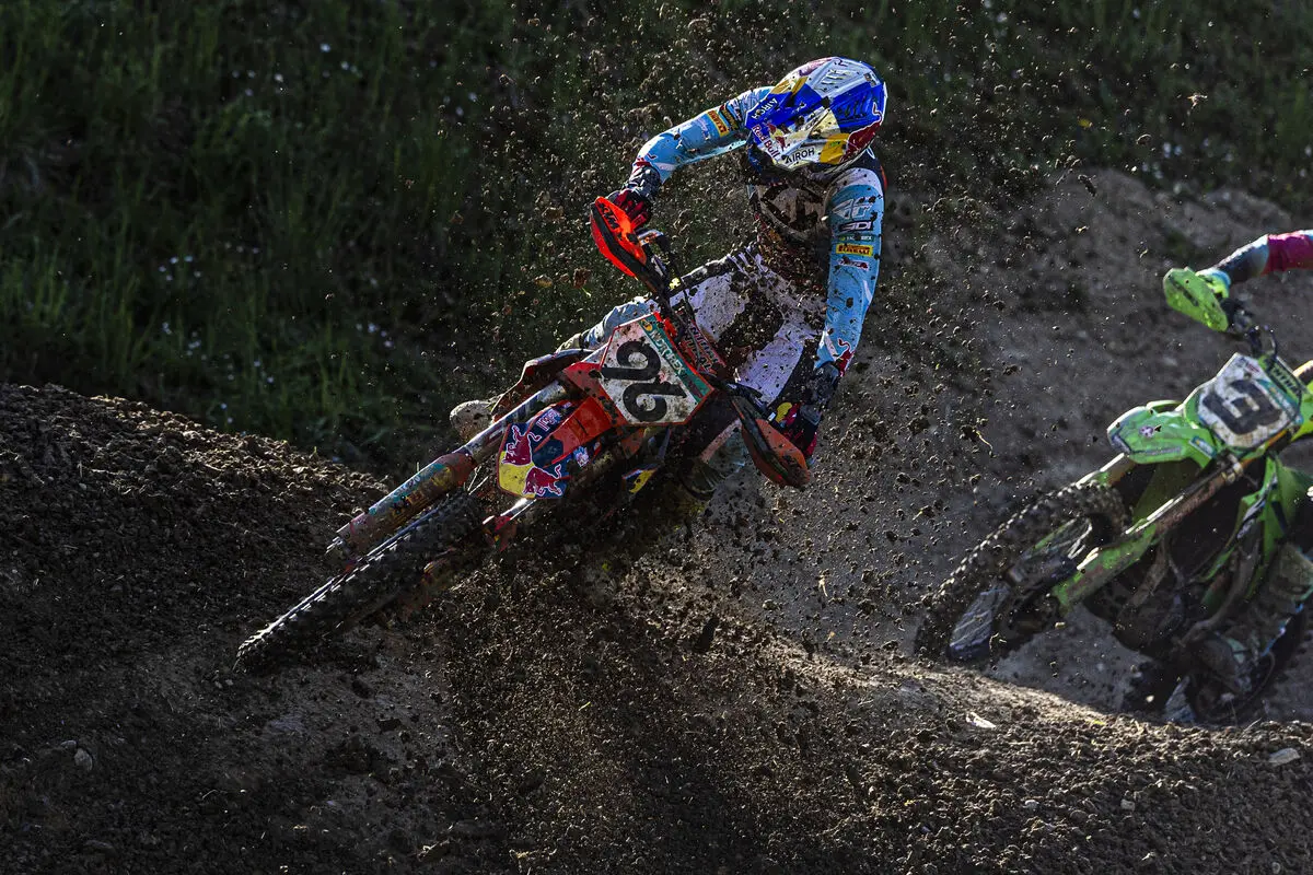 MXGP | GP Svizzera 2025: Lucas Coenen domina anche gara-2, primo podio Ducati con Jeremy Seewer!