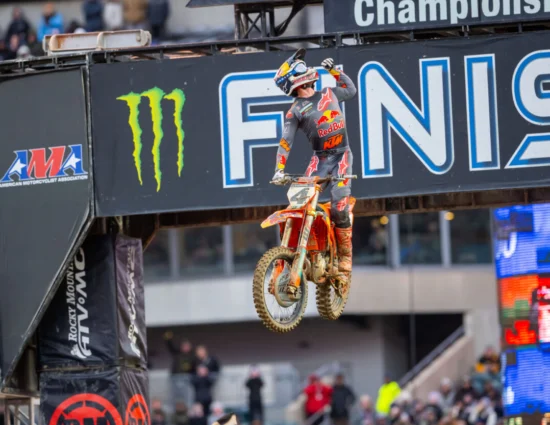 Supercross | Sexton non sbaglia e conquista la vittoria a Philadelphia