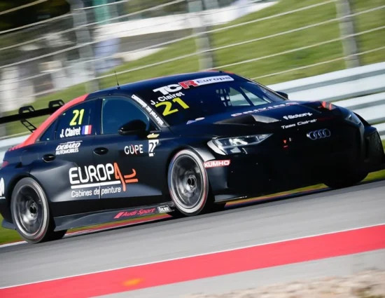 TCR Europe | Portimão 2025, Gara 1: Jimmy Clairet riparte con una vittoria sofferta su Gené. Disastro Honda