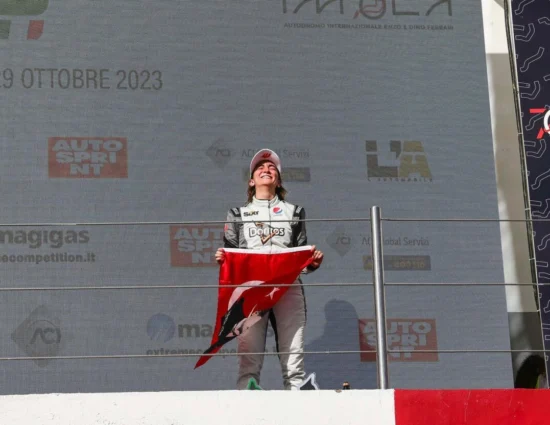 TCR Italy DSG | Team AMS riporta Seda Kaçan a competere in Italia