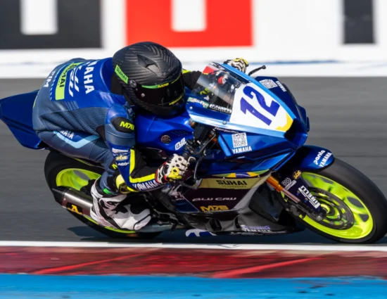 SSP300 | Round Repubblica Ceca 2025, Superpole: Humberto Maier porta in pole la Yamaha R3