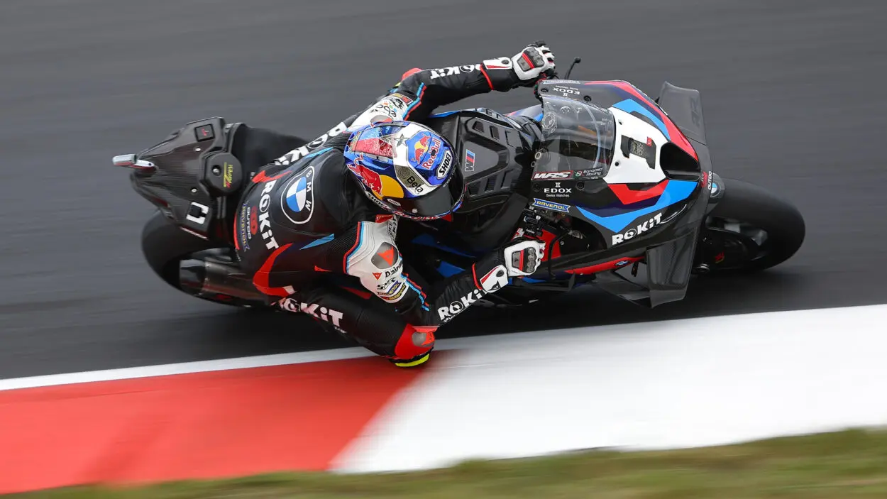 SBK | Round Repubblica Ceca 2025, FP3: Razgatlıoğlu detta ancora il ritmo, Bulega in scia
