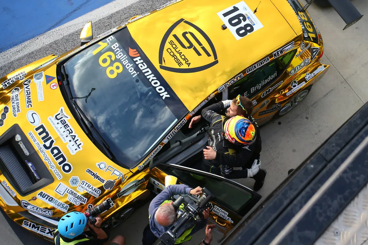 TCR Italy DSG | Vallelunga 2025, Prove Libere 1-2: Eric Brigliadori domina le sessioni del venerdì