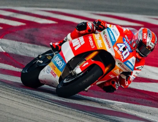 MotoE | GP Francia 2025, P2: Mattia Casadei e LCR guidano il gruppo con margine