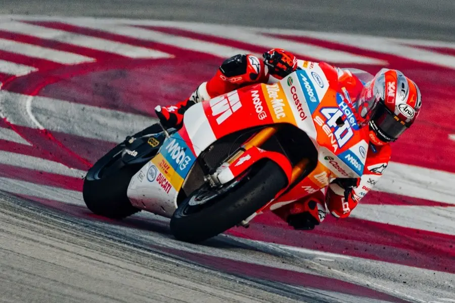 MotoE | GP Francia 2025, P2: Mattia Casadei e LCR guidano il gruppo con margine