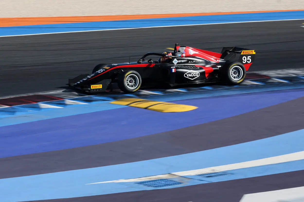 Formula Regional Europe | Misano 2025: Evan Giltaire si difende da Slater e si impone in Gara 2