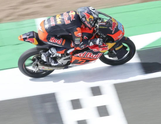 Moto3 | GP Gran Bretagna 2025, FP2: Rueda si prende le ultime libere