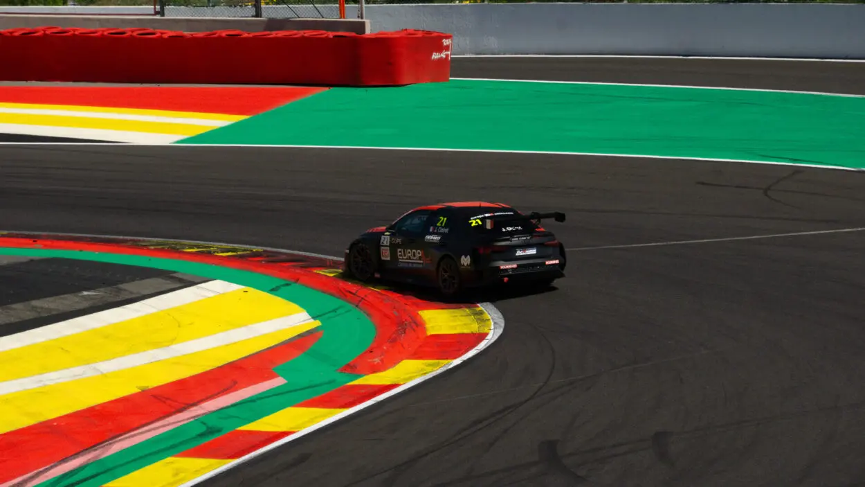 TCR Europe | Spa-Francorchamps 2025, Jimmy Clairet: “In Gara 1 troppo aggressivo, ho perso posizioni e punti. Nella seconda ottimo risultato per entrambe le classifiche”