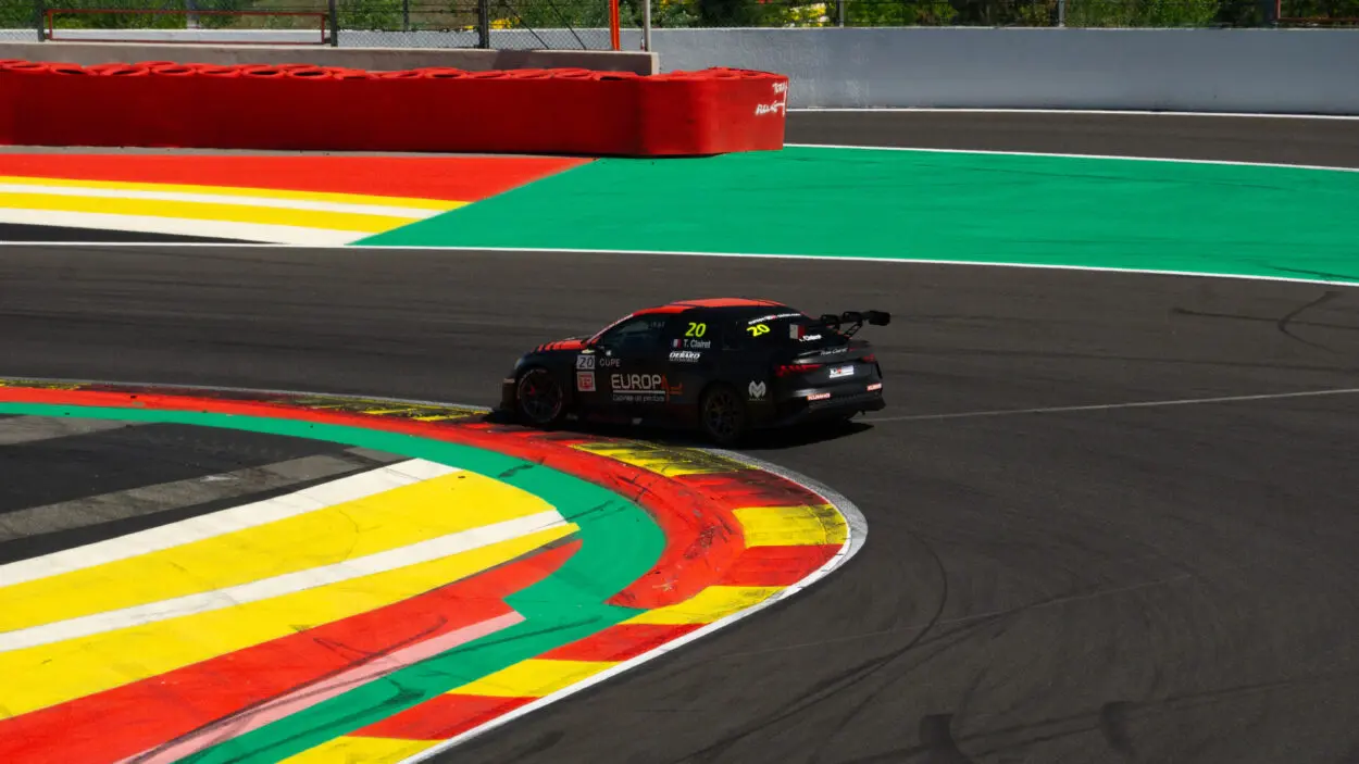TCR Europe | Spa-Francorchamps 2025, Teddy Clairet: “Non è stato un weekend facile. Bello poter condividere la vittoria con mio fratello sul podio”