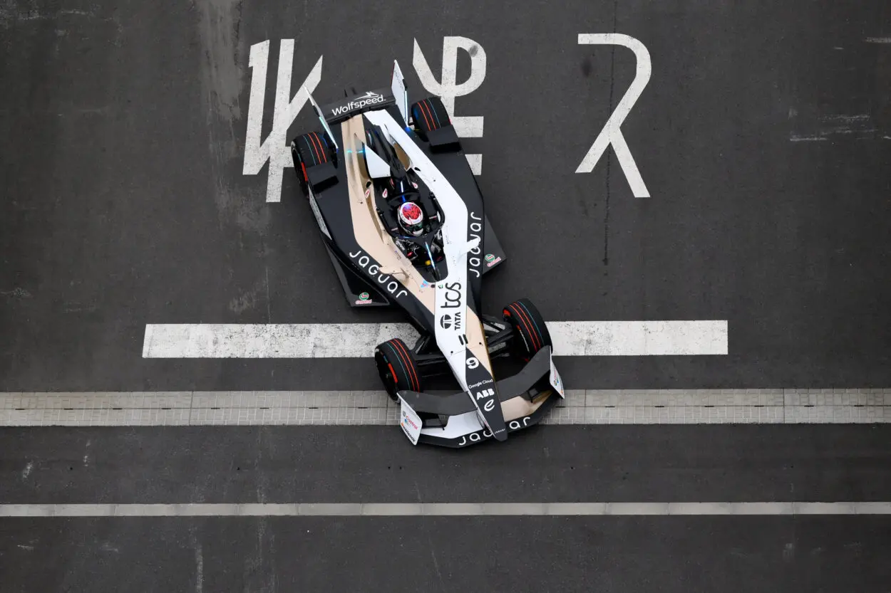 Formula E | Tokyo ePrix #2 2025: Mitch Evans penalizzato di 40 posizioni in griglia dopo l’incidente nelle qualifiche