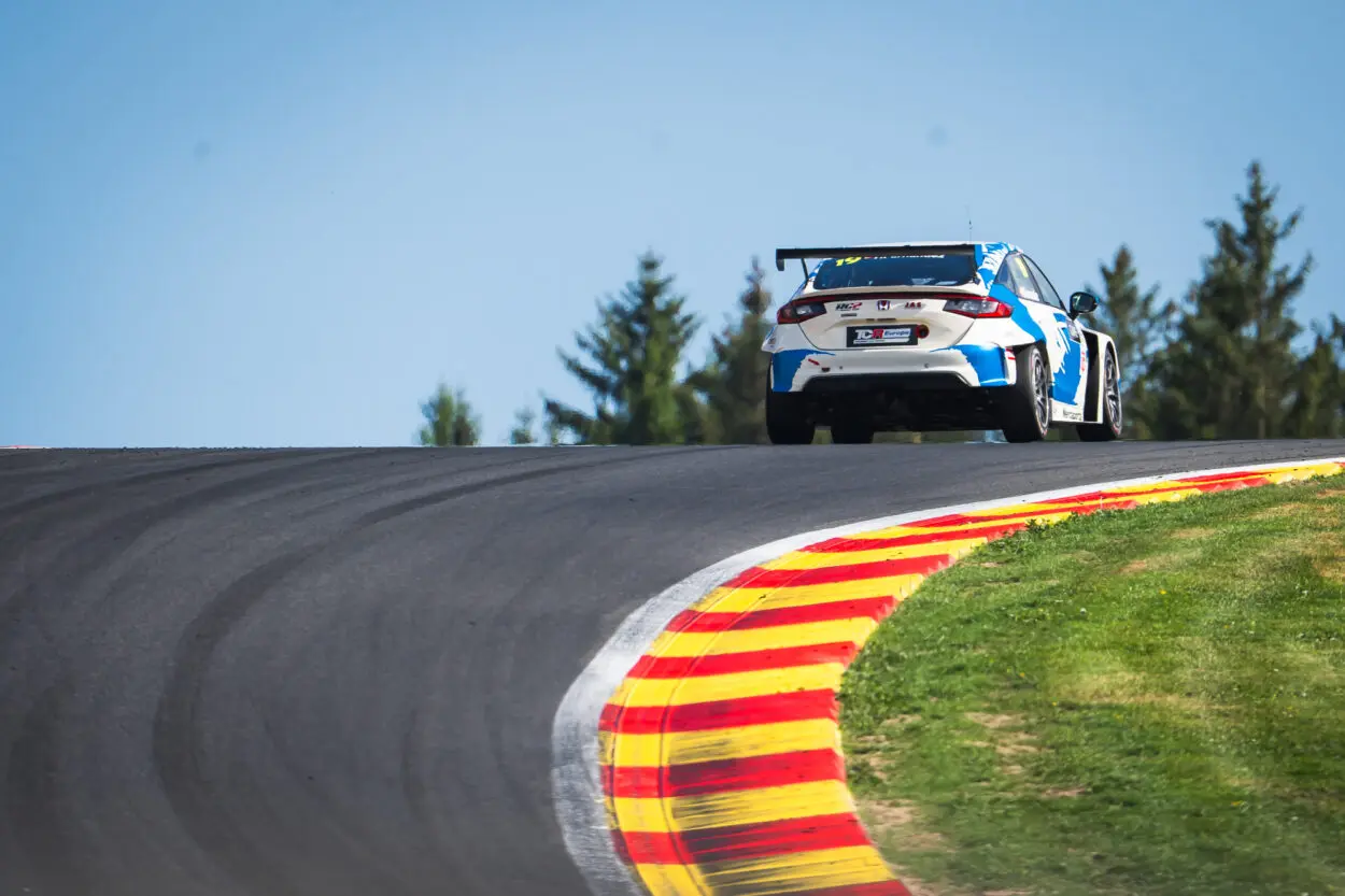 TCR Europe | Spa-Francorchamps 2025, Qualifiche: Felipe Fernández come un anno fa, seconda pole consecutiva in Belgio