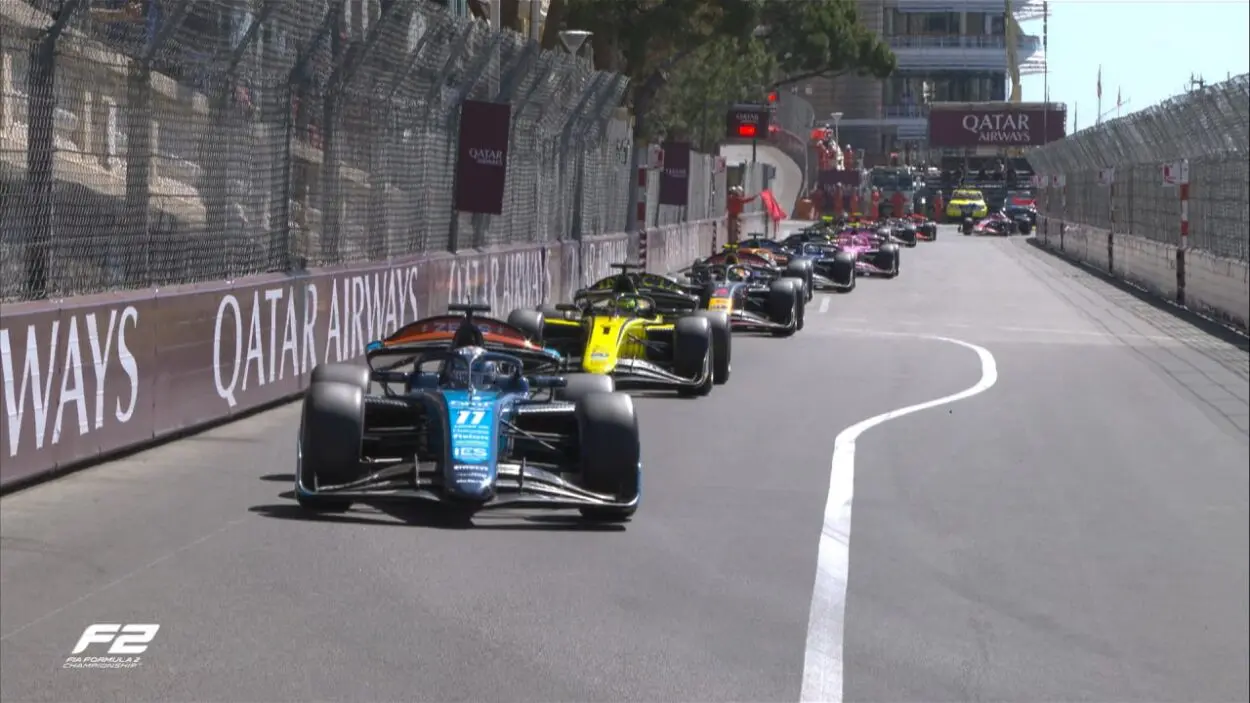 F2 | GP Monaco 2025, Feature Race: Jak Crawford vince una gara caotica su Fornaroli e Montoya. Incidente multiplo al via, coinvolti in sette