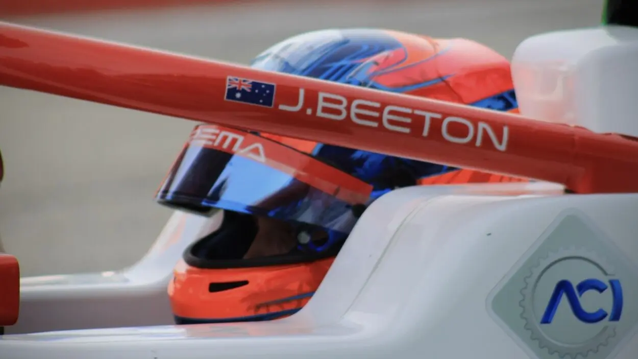 Formula Regional Europe | Intervista a Jack Beeton: “Il mondo delle corse è sempre stato il mio sogno”