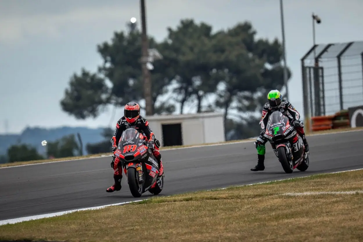 Moto2 | GP Gran Bretagna 2025, FP1: González da record, Arbolino e Vietti faticano