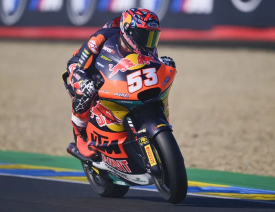 Moto2 | GP Gran Bretagna 2025, FP2: Öncü davanti a tutti in condizioni difficili