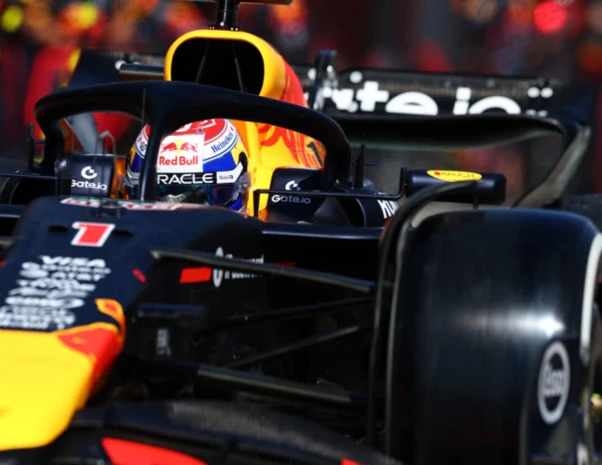 F1 | GP Emilia-Romagna 2025, gara: Verstappen strabilia al via e batte Norris e Piastri. Ferrari recupera (anche con una VSC e una SC): Hamilton 4° su Albon e Leclerc