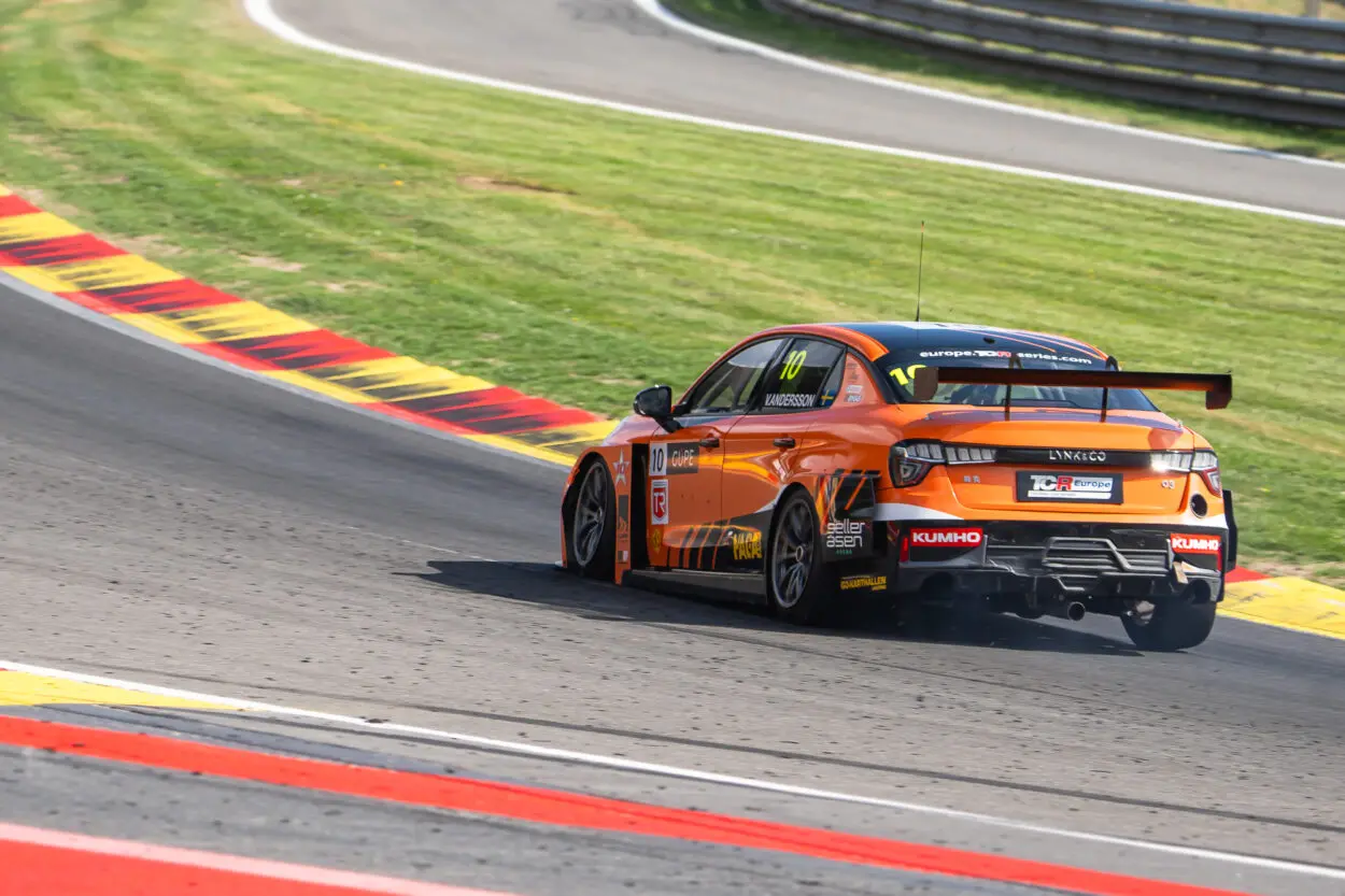 TCR | Modifiche al Balance of Performance della Lynk & Co 03