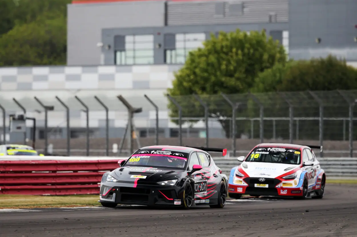 TCR | Resoconti e risultati del weekend del 15-18 maggio 2025