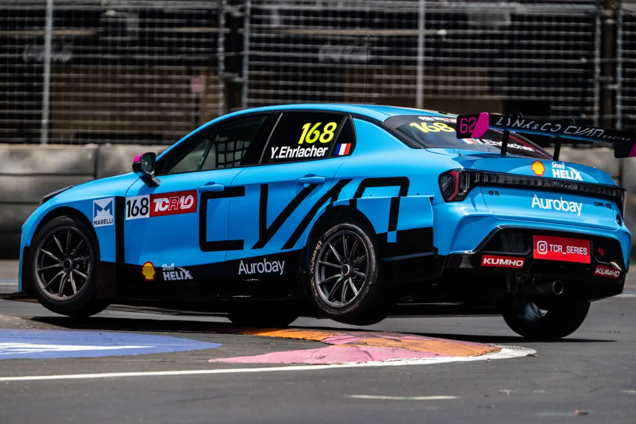 TCR World Tour | Mexico City 2025, Yann Ehrlacher: “Bello lottare con Jourdain che seguivo in TV quando guidava con Yvan Muller. La nostra preparazione invernale dà i suoi frutti”