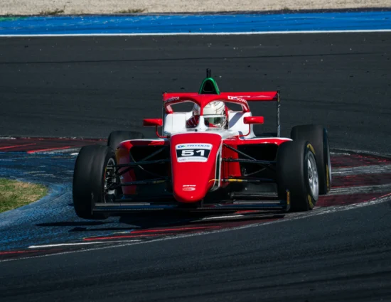 F4 Italia | Misano #1 2025, Qualifiche: Kean Nakamura-Berta conquista la prima pole position dell’anno. Hanna il più veloce del primo gruppo