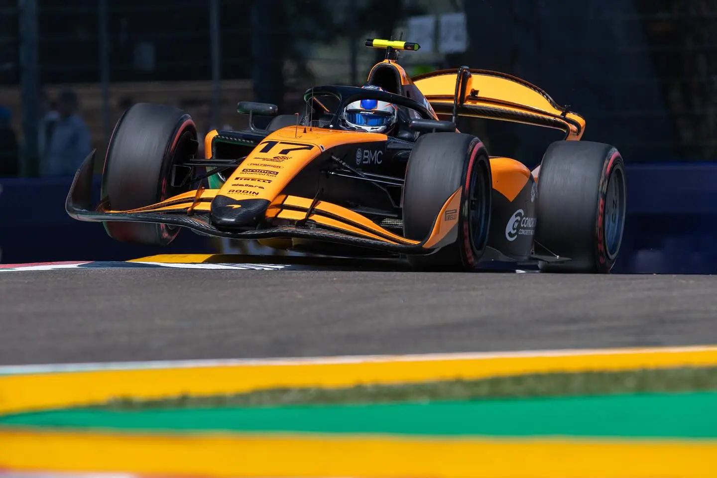 F2 | GP Emilia-Romagna 2025: Alexander Dunne vince in modo magistrale la Feature Race a Imola