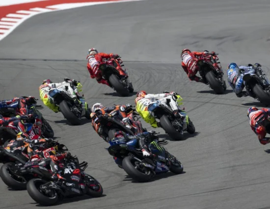 MotoGP | Modifiche regolamentari: permessi i test ai piloti rientranti da infortunio, riviste le penalità per violazione delle procedure di partenza