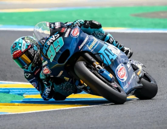 Moto2 | Frattura alla clavicola sinistra per Adrián Huertas, salterà il GP Gran Bretagna 2025