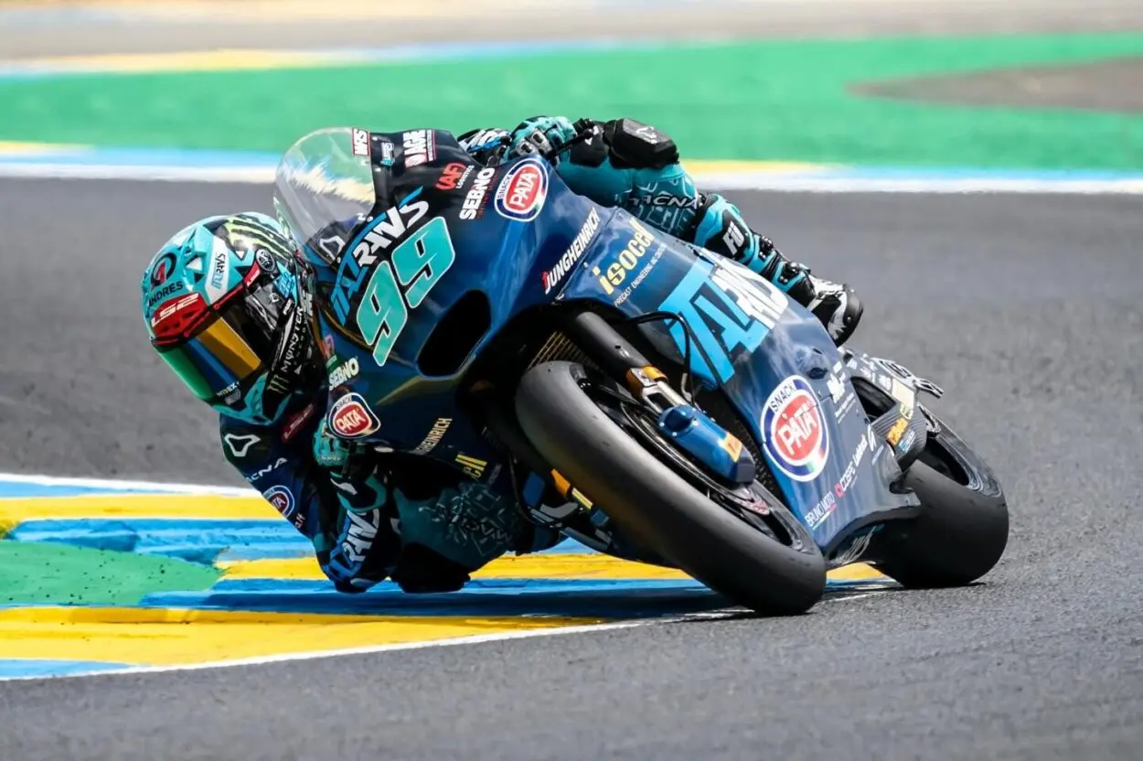 Moto2 | Frattura alla clavicola sinistra per Adrián Huertas, salterà il GP Gran Bretagna 2025