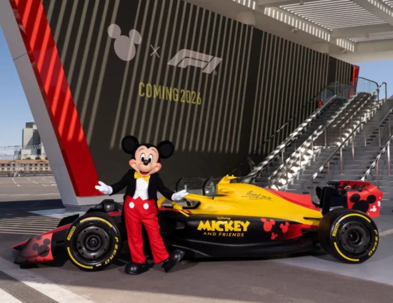F1 | Anche Topolino sale sul carro di Liberty Media: accordo tra Disney e F1 dal 2026