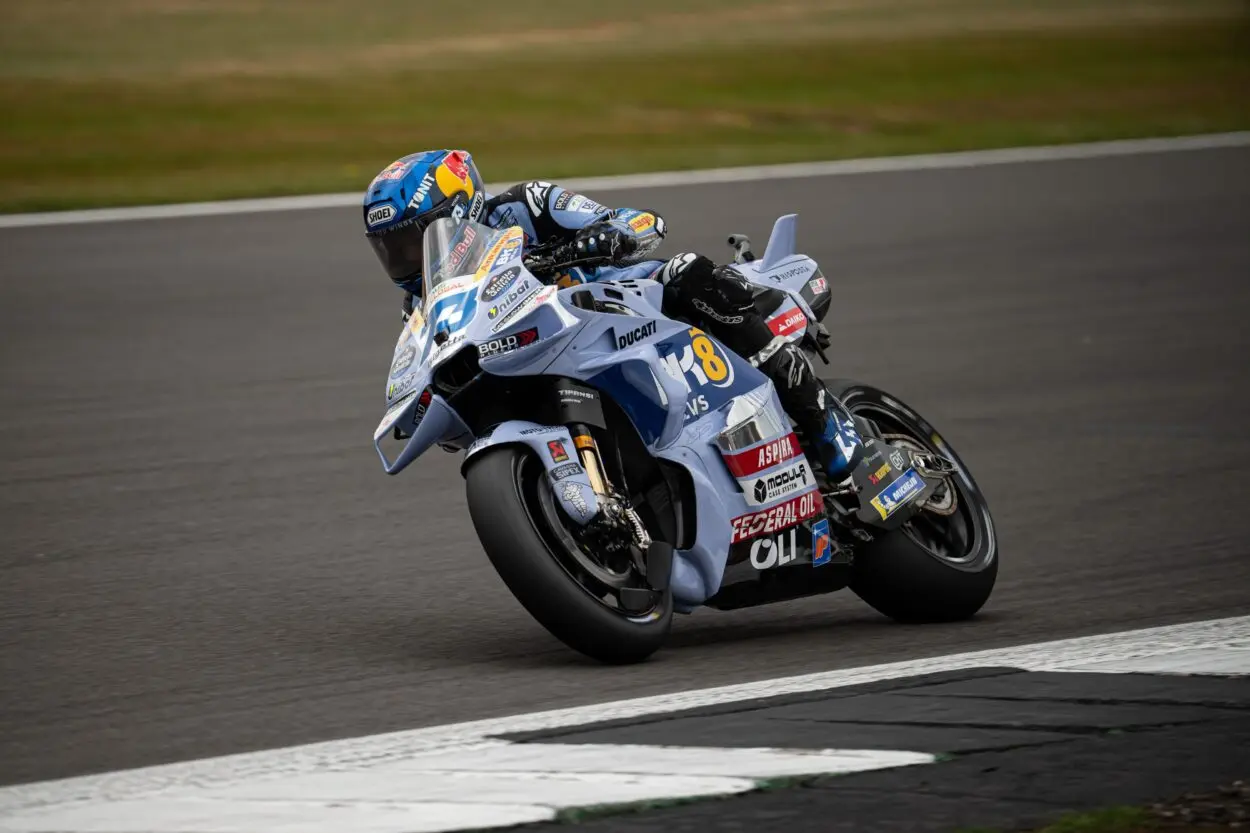 MotoGP | GP Gran Bretagna 2025, Gara Sprint: Álex Márquez interrompe la striscia di vittorie al sabato di Marc