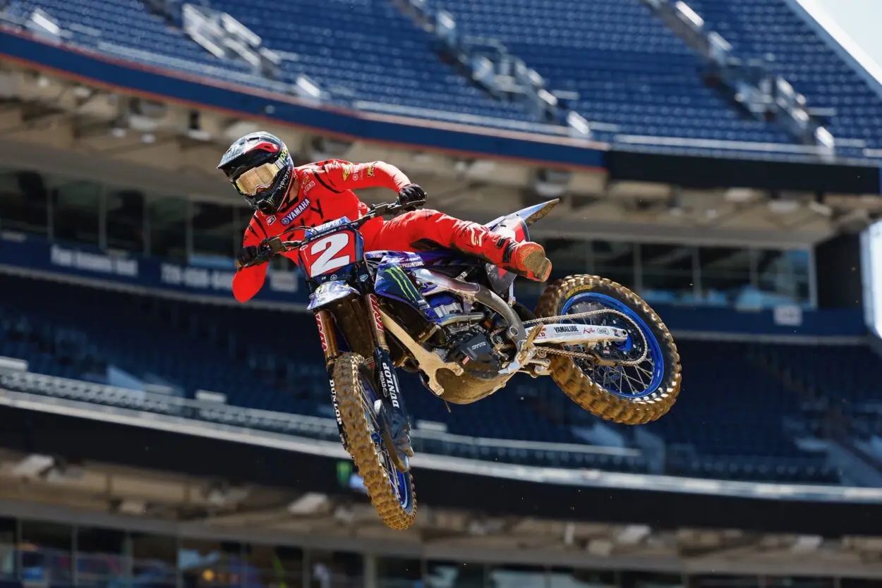 Blog | Cooper Webb e il peso invisibile del terzo titolo