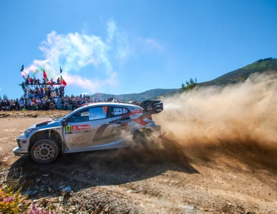 WRC | Rally del Portogallo 2025, PS15-18: il servosterzo tradisce Tänak, Ogier vola al comando