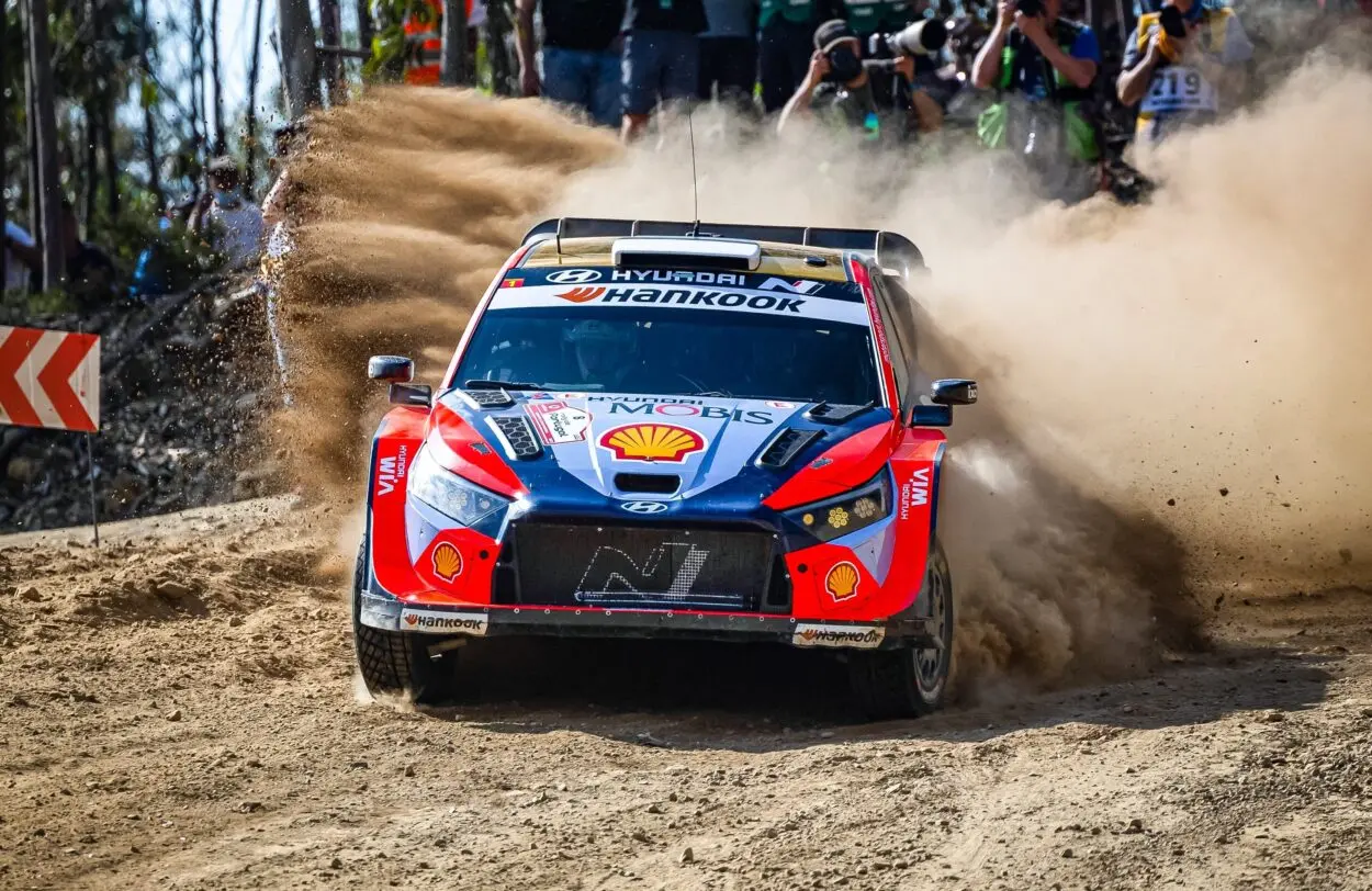WRC | Rally del Portogallo 2025, PS1-11: Tänak raggiunge le 400 speciali vinte e chiude il venerdì in testa