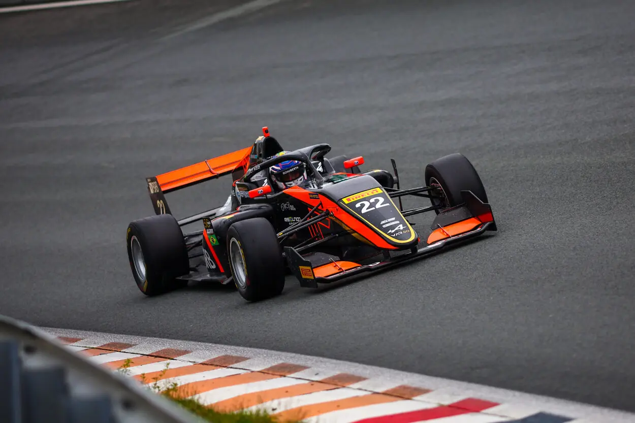 Formula Regional Europe | Zandvoort 2025, Qualifiche #1: Pedro Clerot firma la prima pole stagionale per VAR