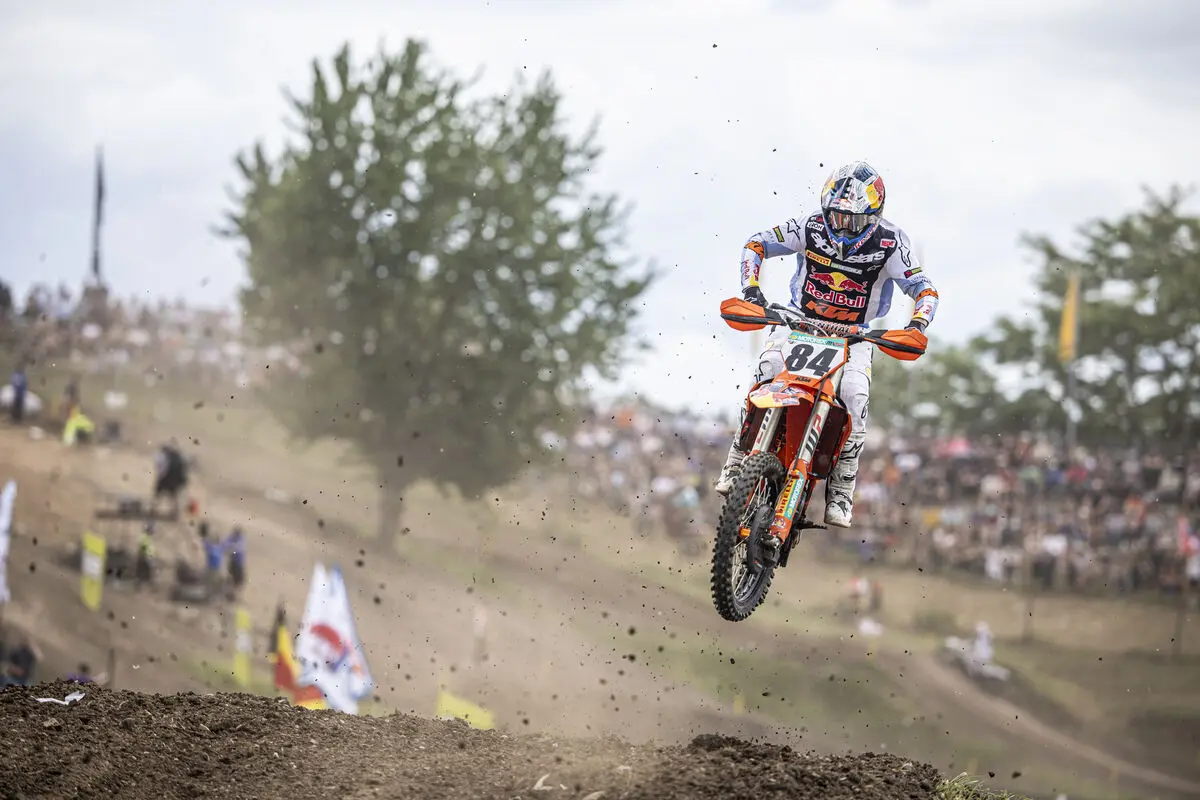 MXGP | GP Germania 2025: Herlings torna alla vittoria nel confronto KTM con Coenen