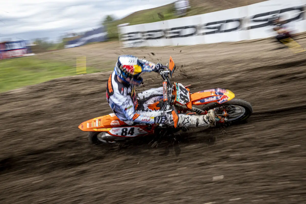 MXGP | GP Lettonia 2025: Herlings precede Coenen e Febvre nella gara di qualifica