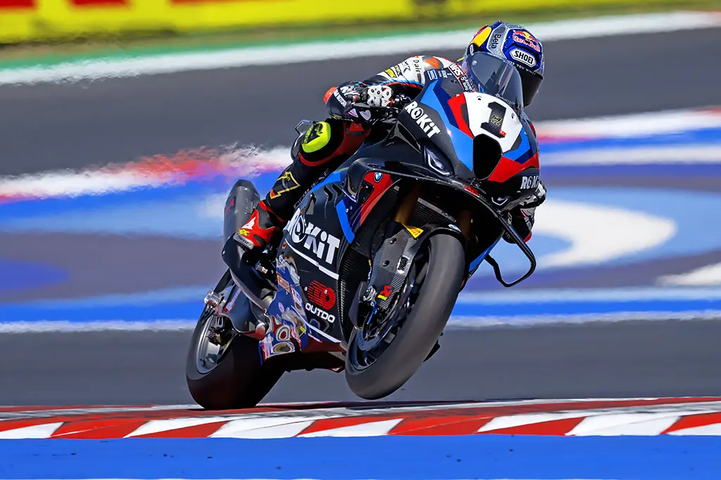 SBK | Round Emilia-Romagna 2025: Toprak Razgatlioglu domina Gara 2 e si conferma “Re della Riviera”