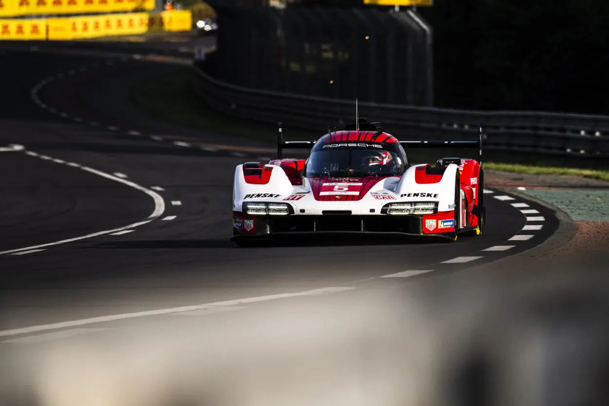 WEC | 24h di Le Mans 2025, FP3: Matthieu Jaminet detta il passo sulla Porsche #5, davanti ad una doppietta Cadillac