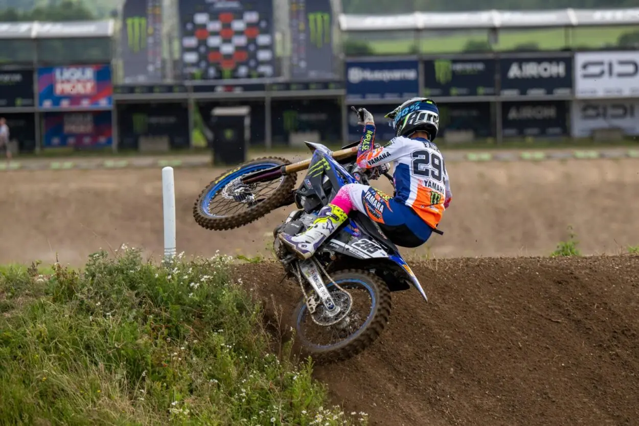 EMX125 | GP Gran Bretagna 2025: Faure segna una doppietta e appaia Alvisi in vetta al campionato