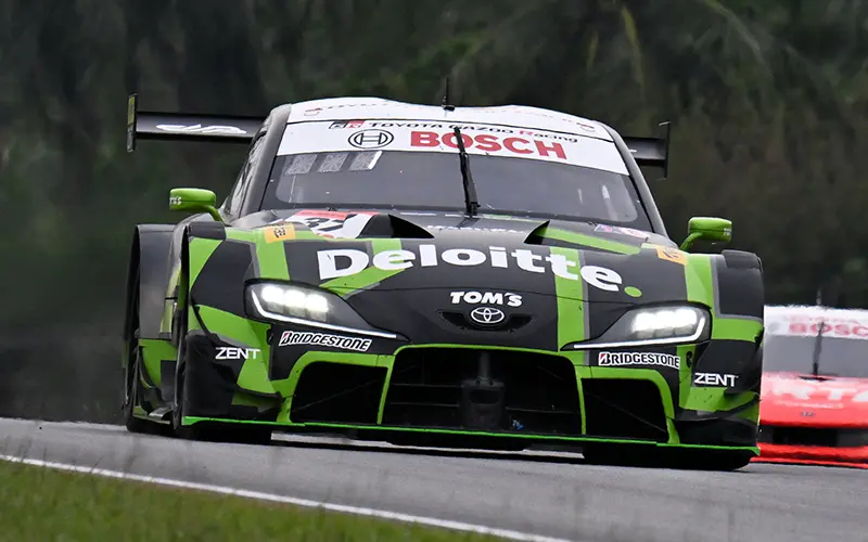 Super GT | Malesia Festival 2025: Sasahara ed Alesi trionfano con la Deloitte GR #37 e scrivono la storia per Toyota