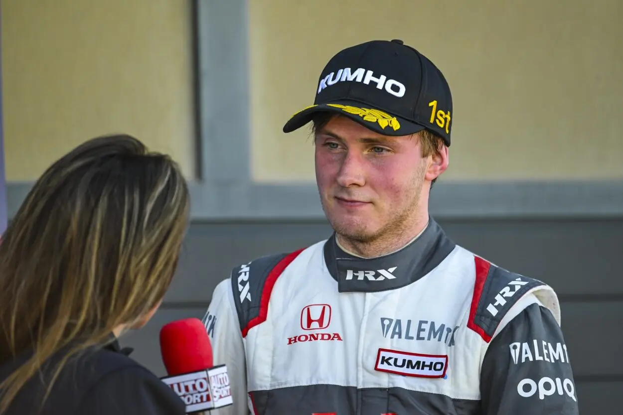 TCR Spain | Valencia 2025, Qualifiche: Prima pole position per Sten-Dorian Piirimägi. Halder in seconda fila, Gené in terza