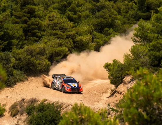 WRC | Rally dell’Acropoli 2025, PS8-10: Tänak amplia il margine, problemi ad una sospensione per Fourmaux
