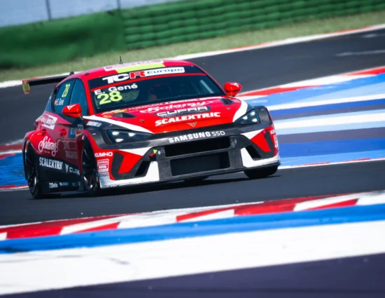 TCR Europe | Misano 2025, Gené: “Non è stato facile con 30 kg di zavorra, ma abbiamo guadagnato tanti punti in campionato”