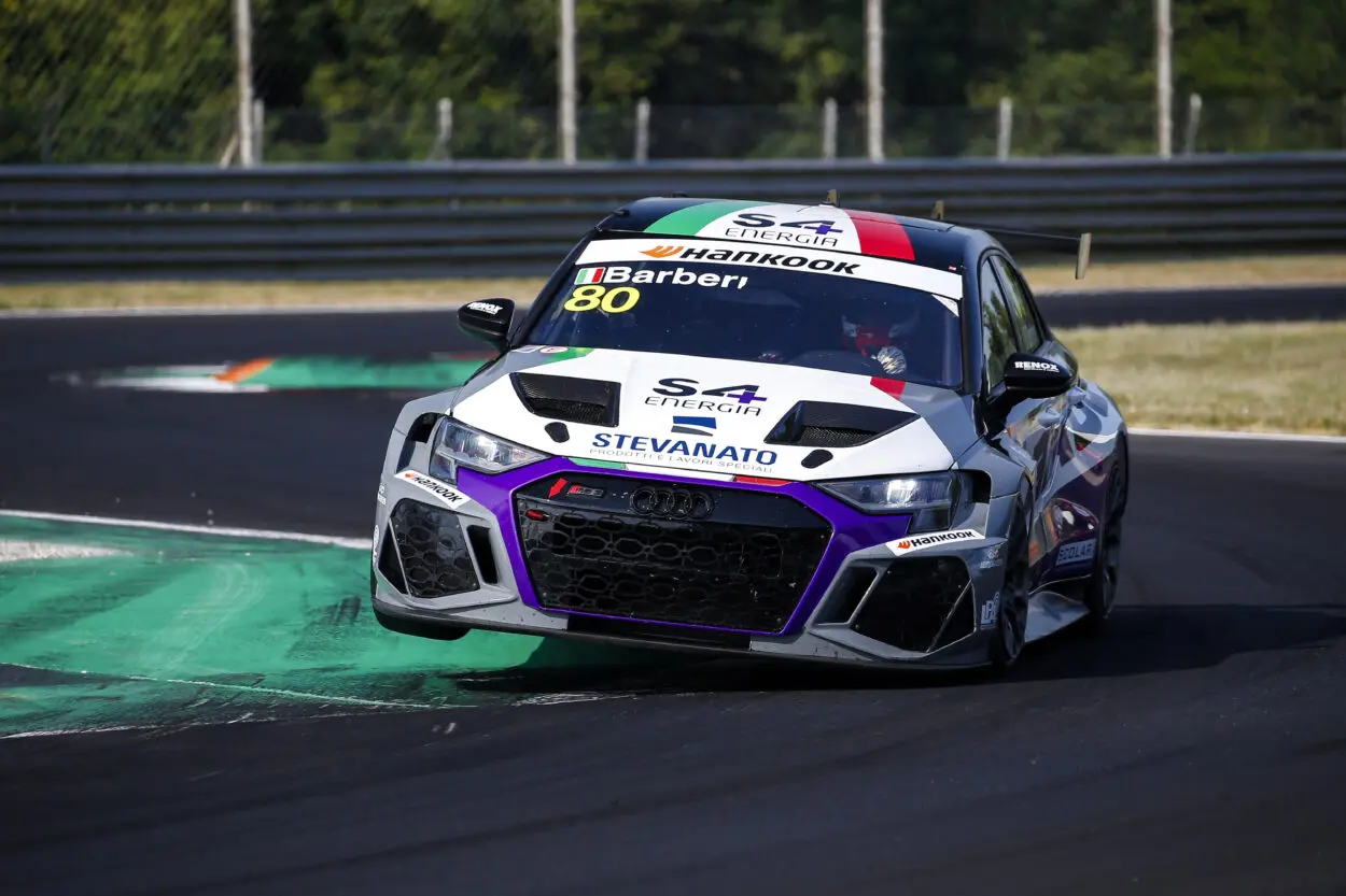 TCR Italy | Monza 2025, Barberi: “Peccato aver perso la P2 per una mia sciocchezza. Ho finalmente dimostrato di poter ottenere buoni risultati”