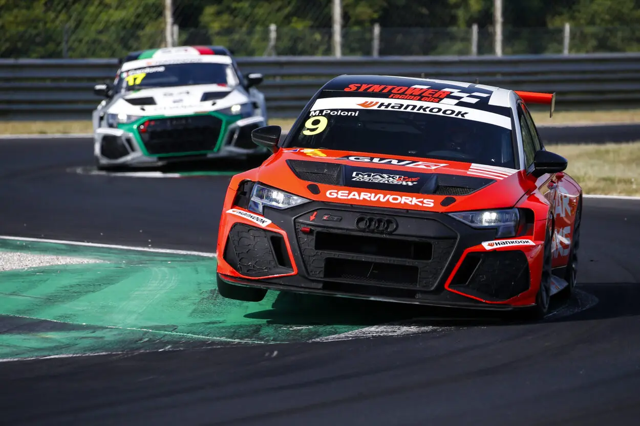 TCR Italy | Monza 2025, Poloni: “Una vittoria sudata. Negli ultimi giri io ero sereno, mentre sul muretto erano più agitati”