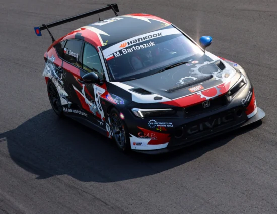 TCR Italy | Monza 2025, Bartoszuk: “Partenza non perfetta, dopo mi sono concentrato per recuperare. Il team ha fatto un lavoro incredibile”