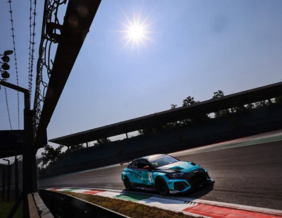 TCR Italy | Monza 2025, Taylor: “Ho visto Baldan rallentare, ho fatto lo stesso e Poloni mi ha passato. Frustrante il problema al motore così presto”