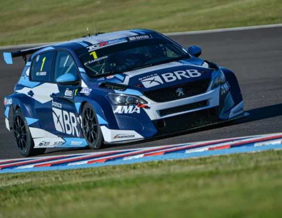 TCR South America | Termas de Río Hondo 2025, Gara 1: Pedro Cardoso resiste a Nelson Piquet Jr per tornare al successo