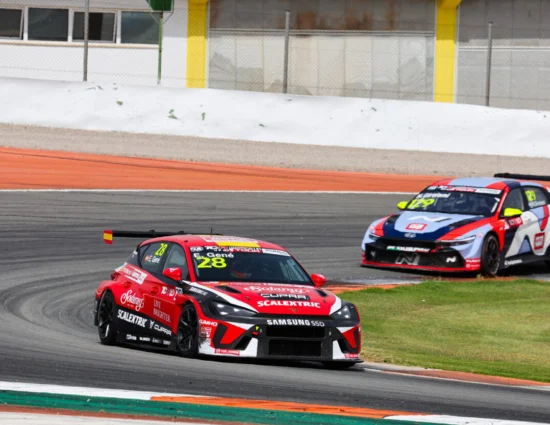 TCR World Tour | Valencia 2025, Eric Gené: “Gara 1 molto bella perché ho potuto lottare con Michelisz e Björk”